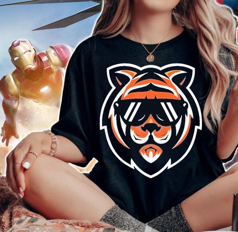 Cool Bengal Tiger with Sunglasses T-Shirt