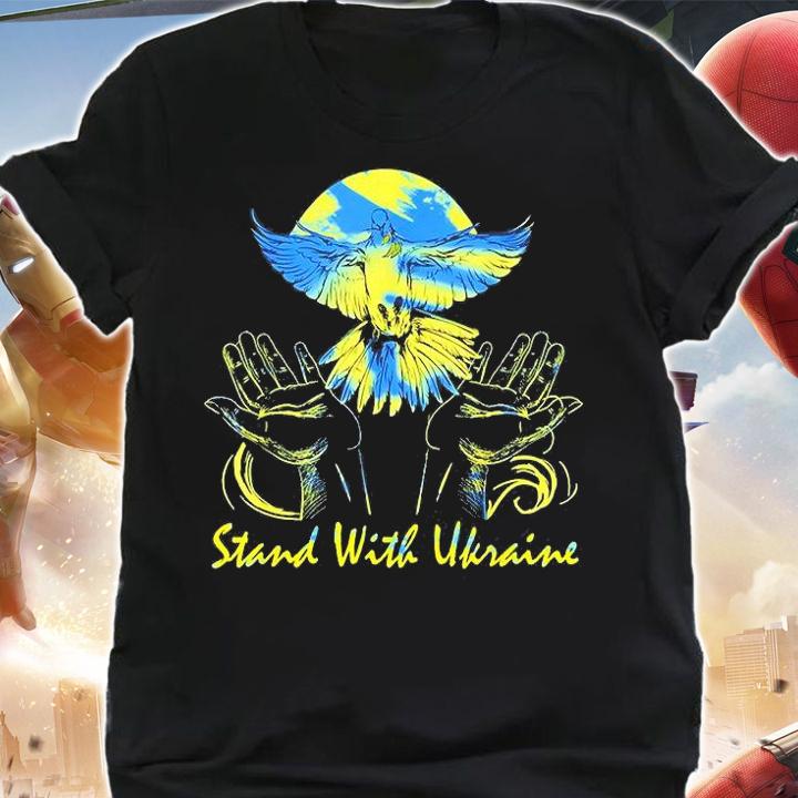I Stand With Ukraine 2022 Peace Dove Ukraine Peace Free Ukraine T-Shirt shirt